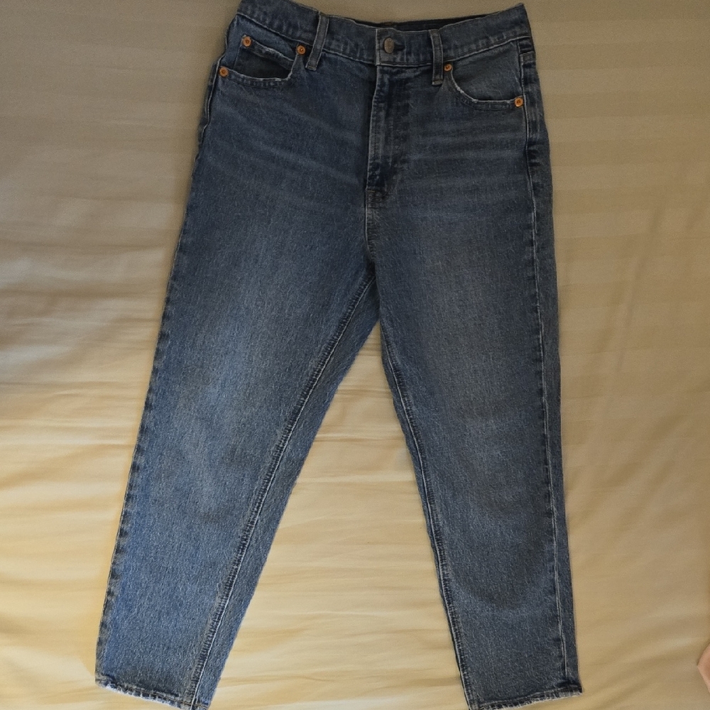 Gap High Rise Mom Jeans With Washwell Cropped Length